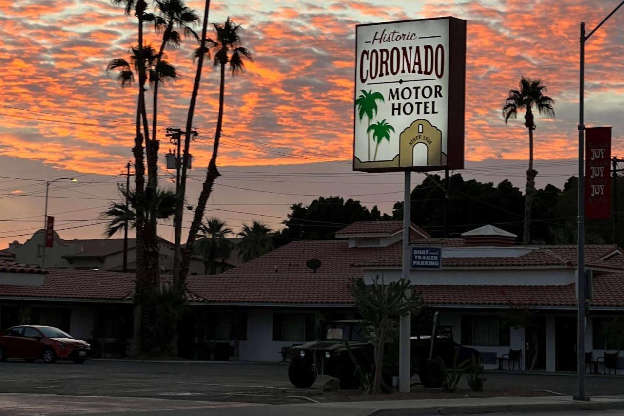 Coronado Motor Hotel, A Travelodge By Wyndham Yuma Esterno foto